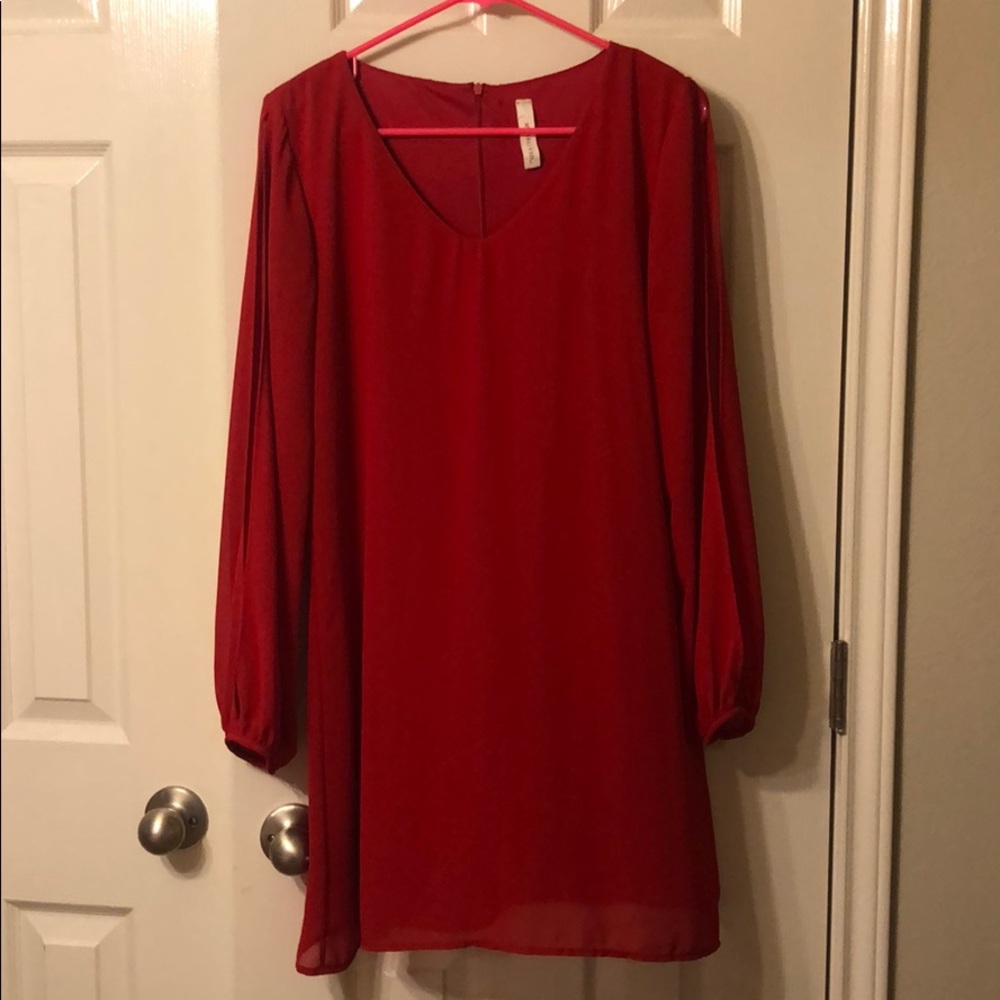 Red split sleeved cocktail  dress